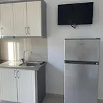Side Serenity Apartment Ksamil