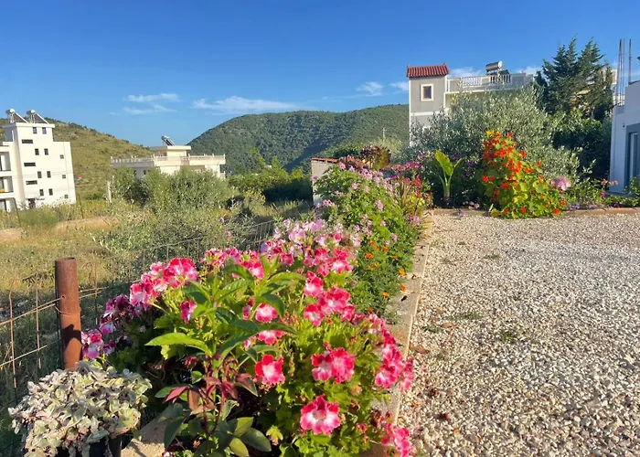 Side Serenity Ksamil